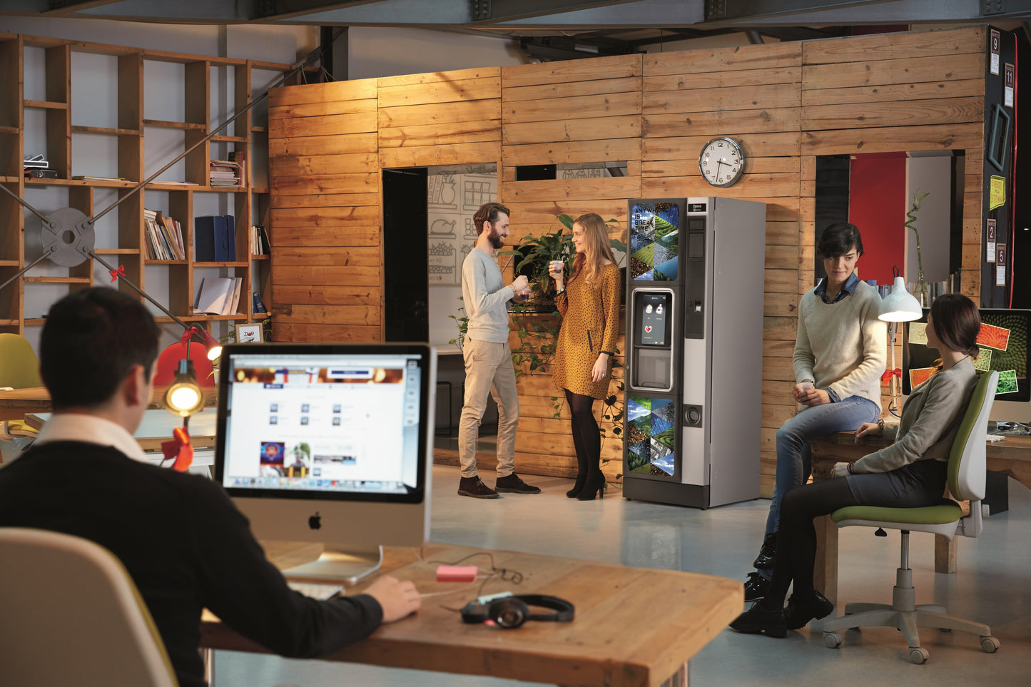 Opera Touch Hot Drinks Vending Machine